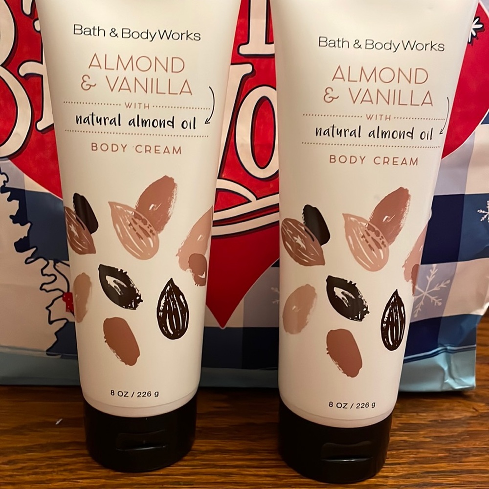 Almond & Vanilla